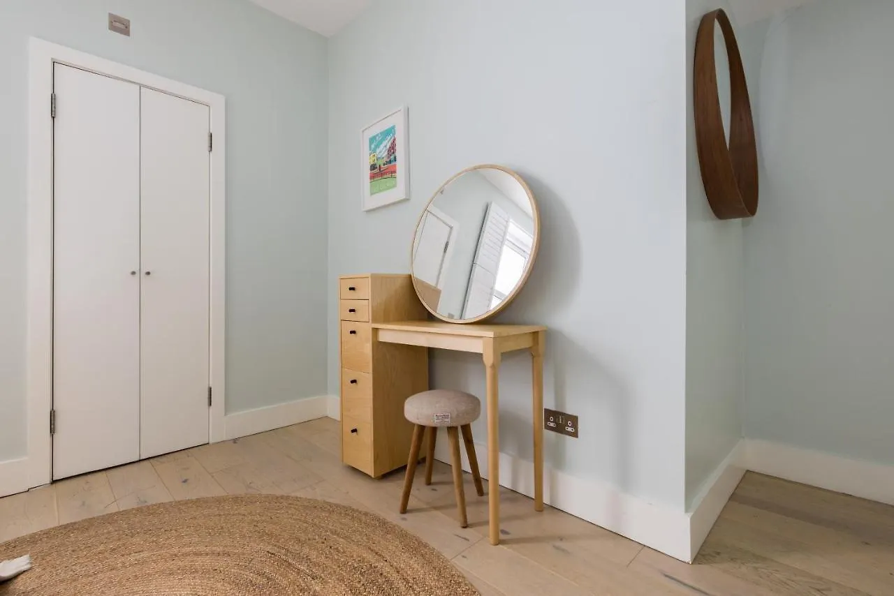 The East Dulwich House Apartment London